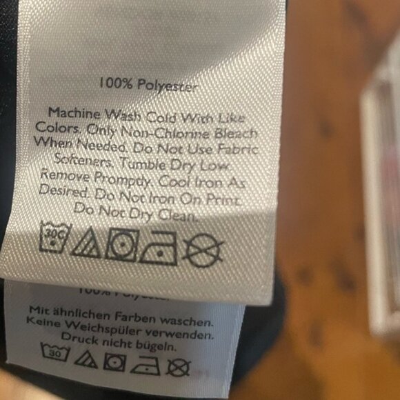 Eddie Bauer Black V Neck Shirt - Picture 4 of 7